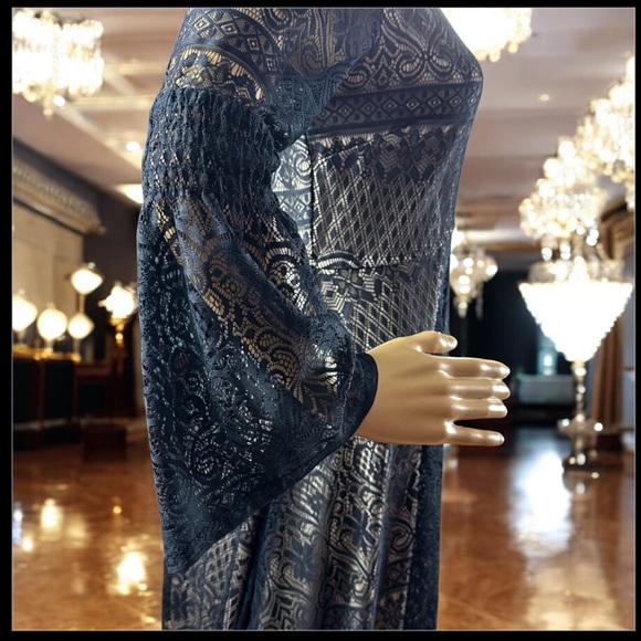 My Michelle Elegant Navy Lace Dress size Medium - Picture 2 of 7